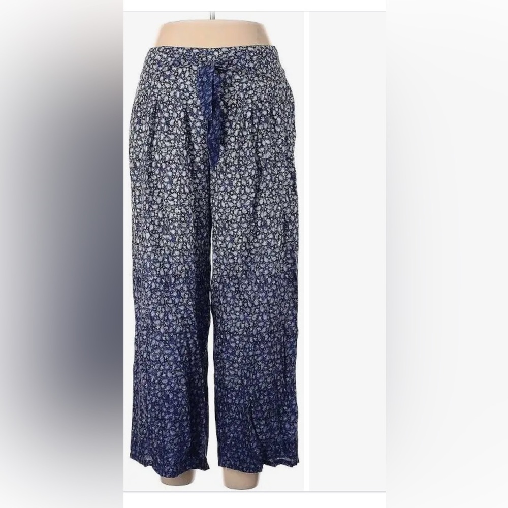 Blue floral wide leg pants